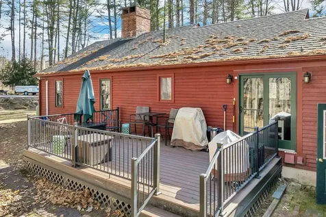 4 Dove Street Wolfeboro NH 03894