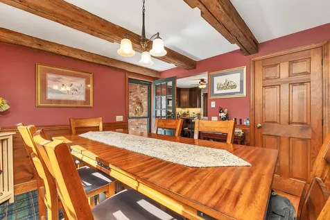 4 Dove Street Wolfeboro NH 03894