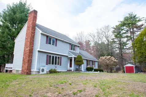 5 Maylane Drive Salem NH 03079