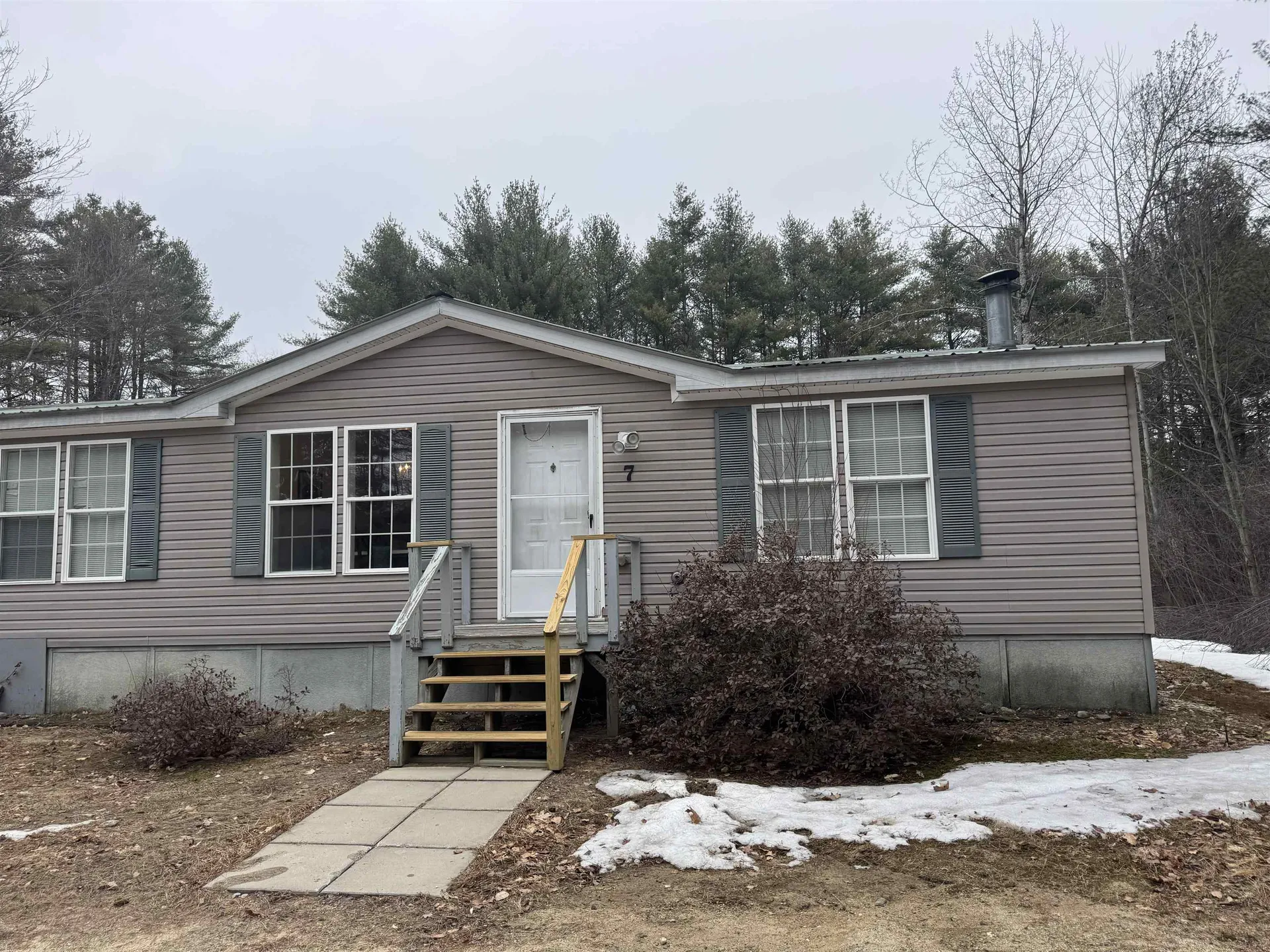 7 Arrowhead Drive Ossipee NH 03814