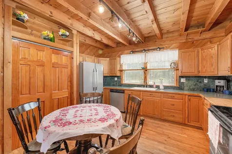 1267 Province Lake Road Effingham NH 03882