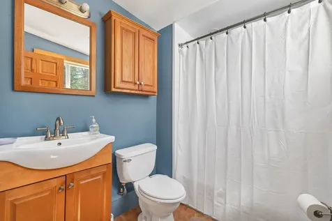 1267 Province Lake Road Effingham NH 03882