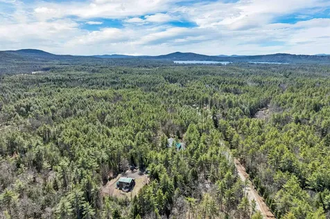 1267 Province Lake Road Effingham NH 03882