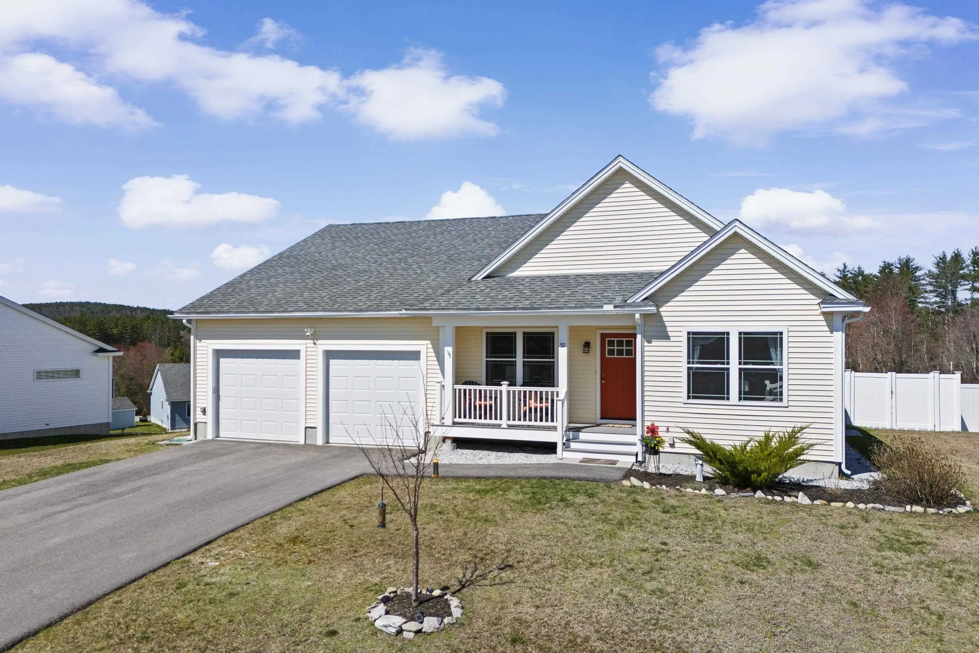 52 Curtis Commons Circle Milford NH 03055
