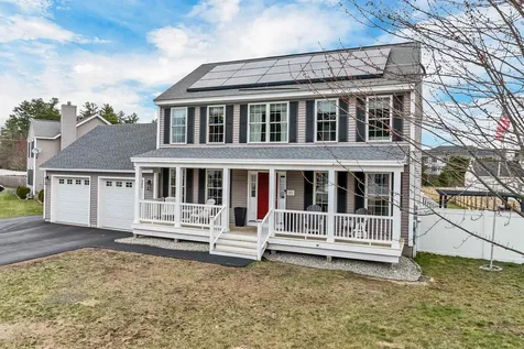 32 Amy Way Concord NH 03303