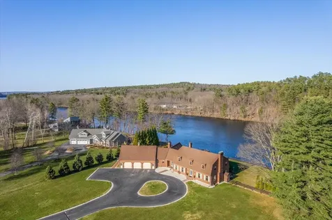 7 Meadowcrest Road Hooksett NH 03106