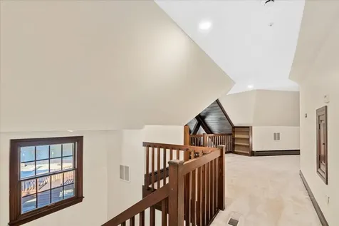 7 Meadowcrest Road Hooksett NH 03106