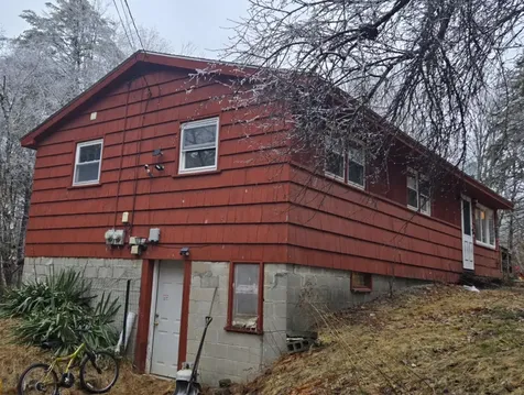 26 Heights Lane Sullivan NH 03445