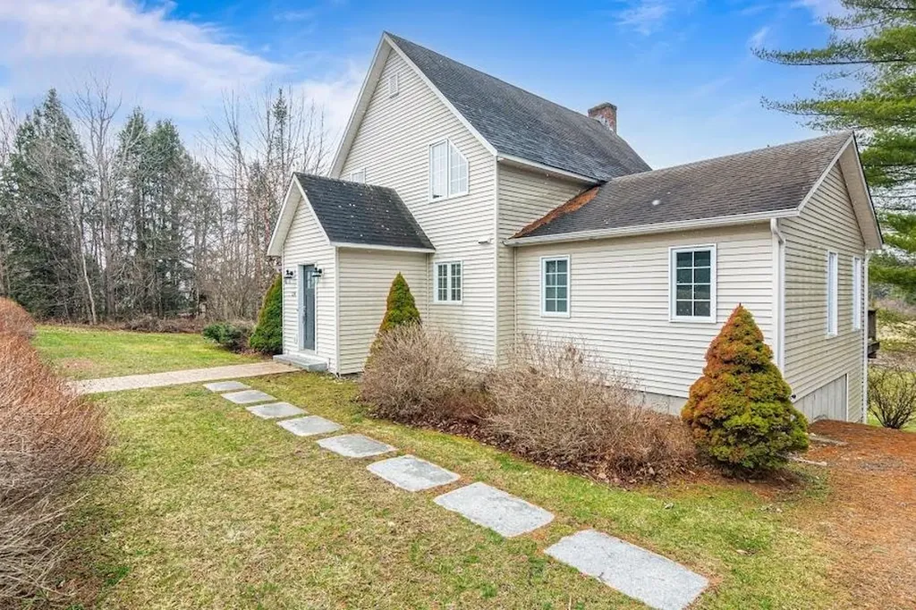 320 Sun Valley Road Morristown VT 05661