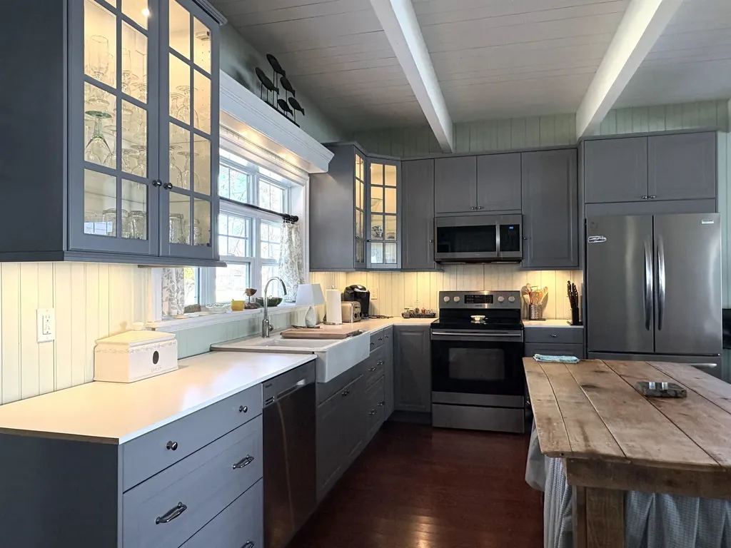 419 North End Road East North Hero VT 05474