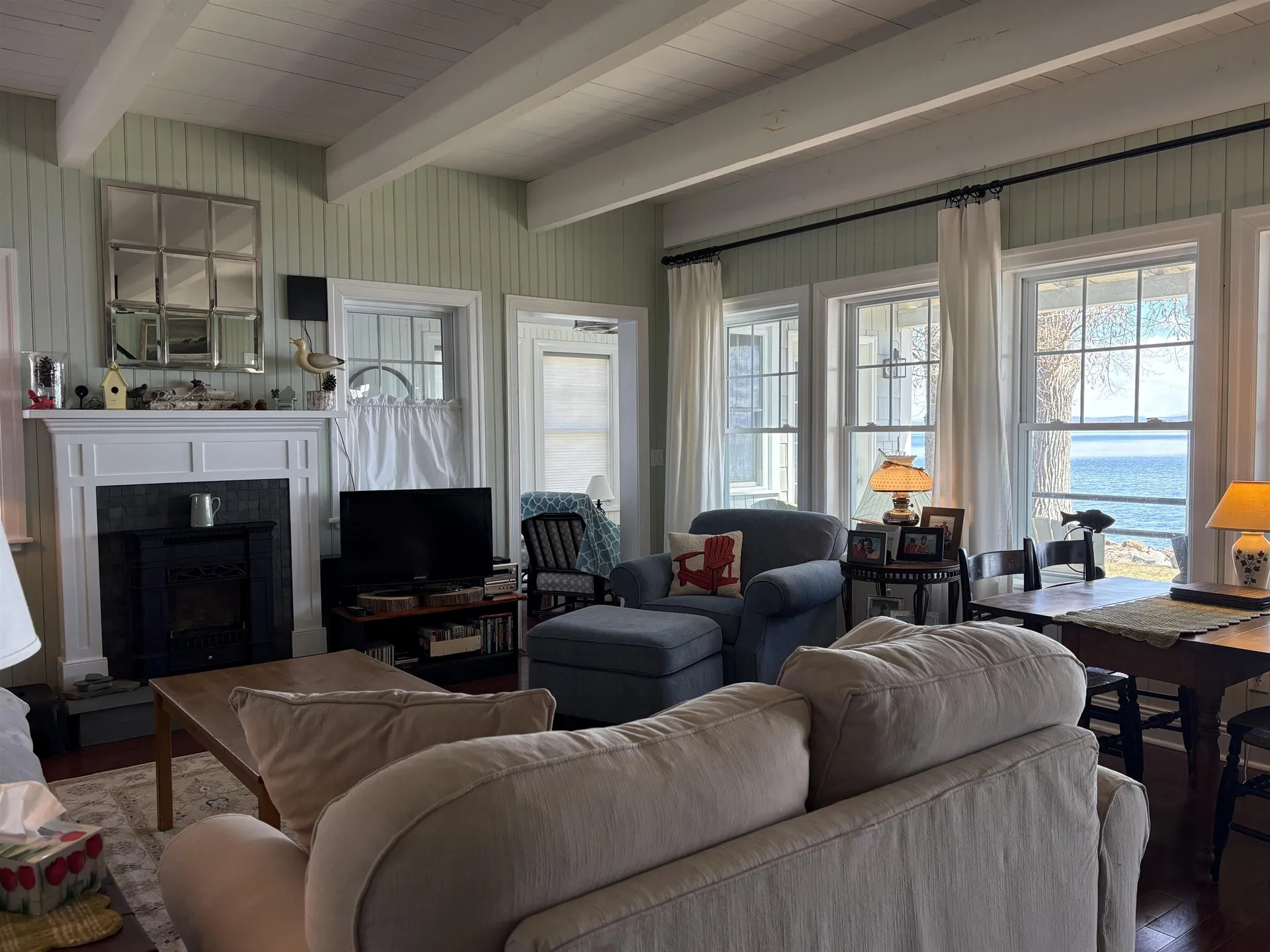 419 North End Road East North Hero VT 05474