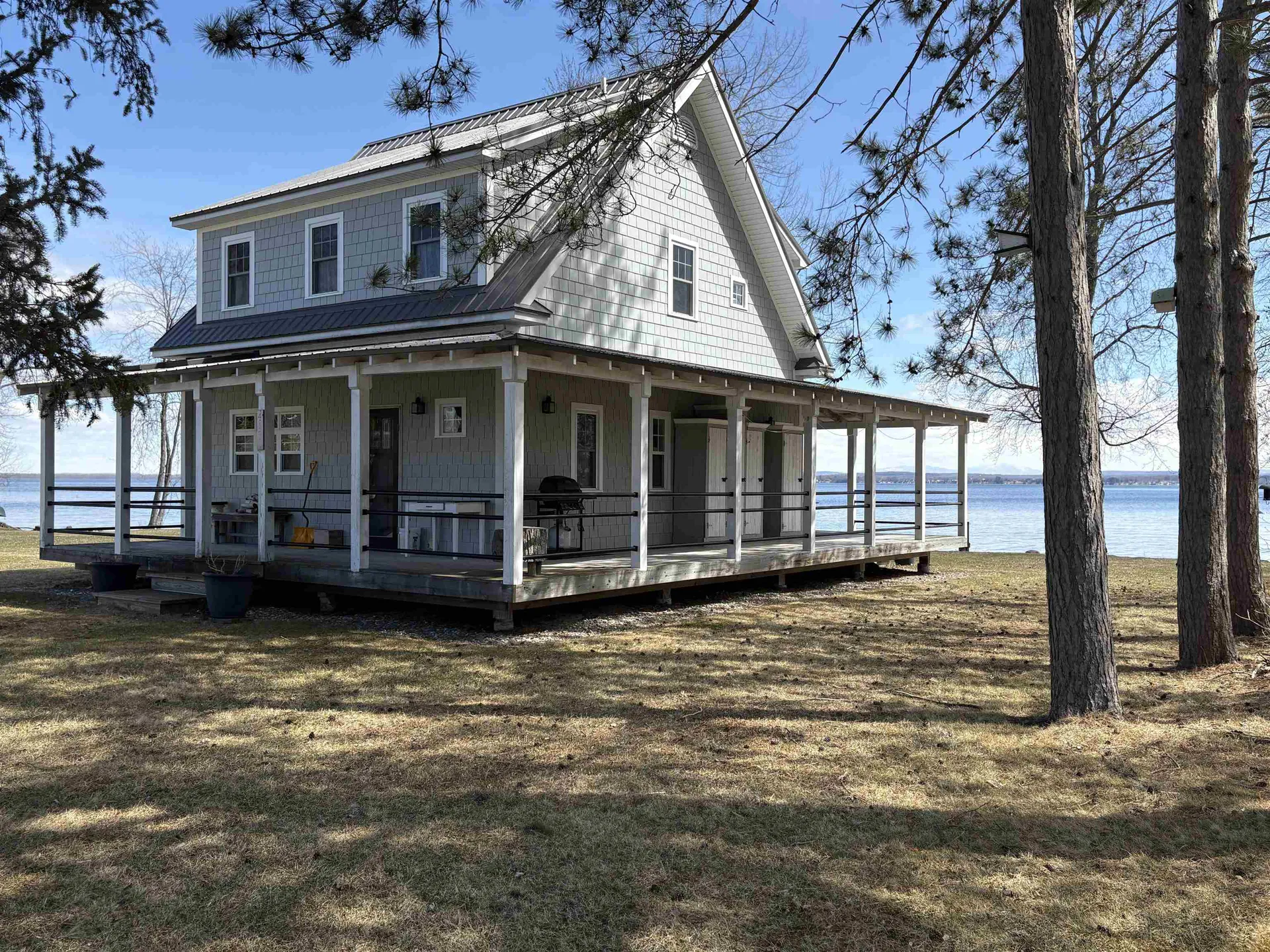 419 North End Road East North Hero VT 05474