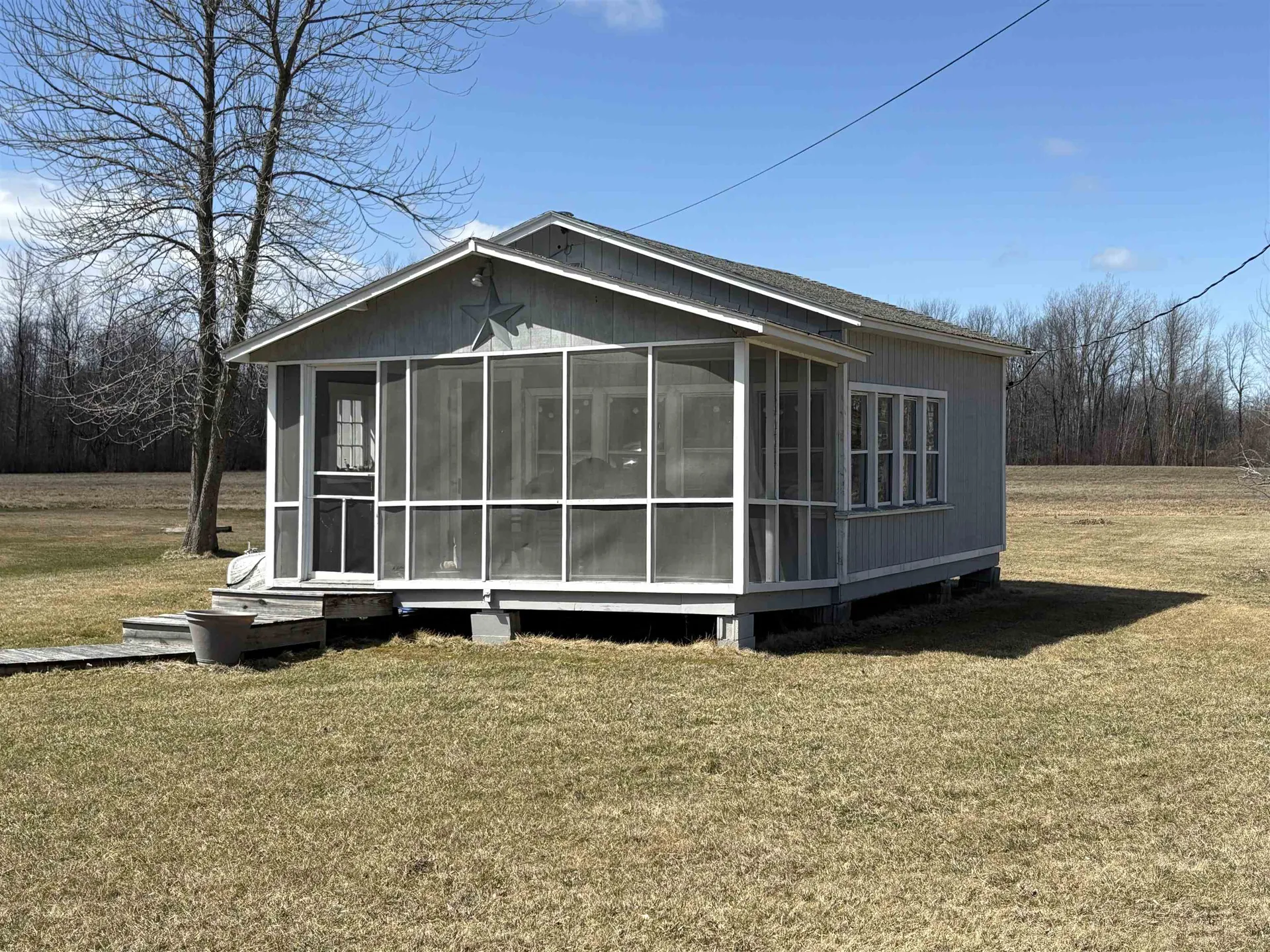 419 North End Road East North Hero VT 05474