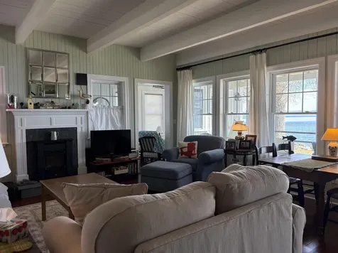 419 North End Road East North Hero VT 05474