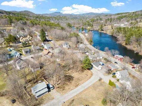 Cottage Place Ashland NH 03217