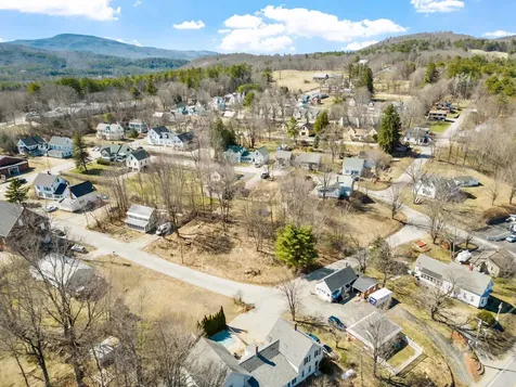 Cottage Place Ashland NH 03217