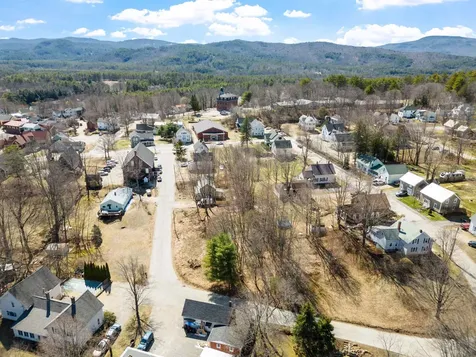 Cottage Place Ashland NH 03217