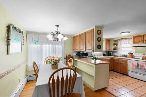 12 Sunset Drive Somersworth NH 03878
