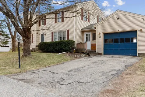 12 Sunset Drive Somersworth NH 03878