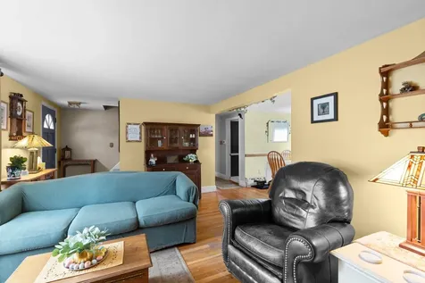 12 Sunset Drive Somersworth NH 03878