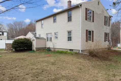 12 Sunset Drive Somersworth NH 03878