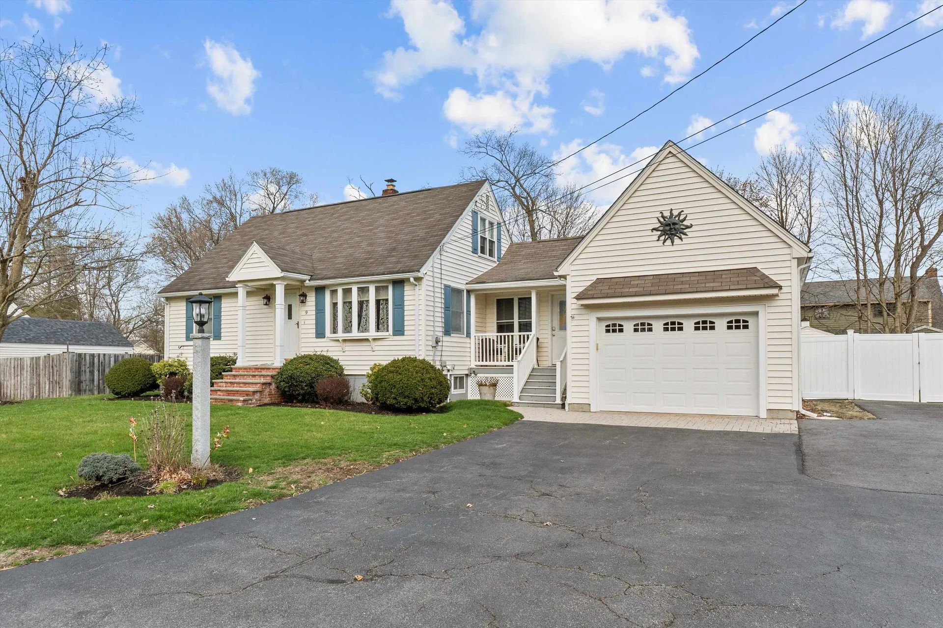 9 Maclarnon Road Salem NH 03079