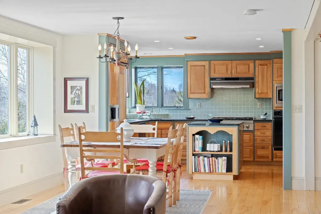 33 Ferndale Drive Barnard VT 05031