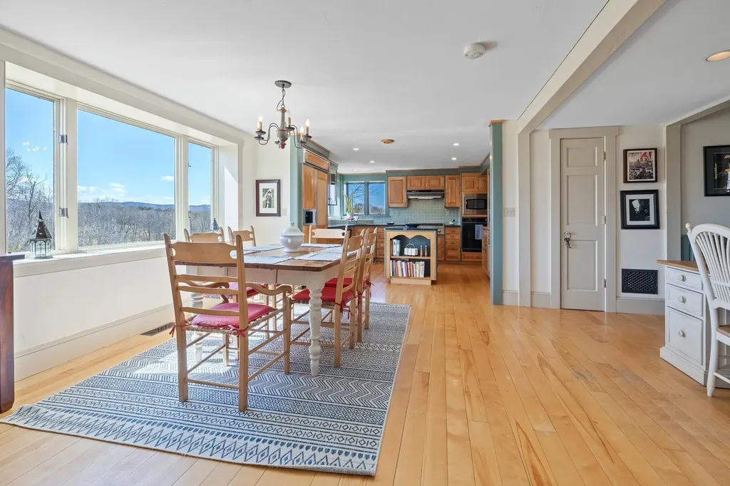 33 Ferndale Drive Barnard VT 05031