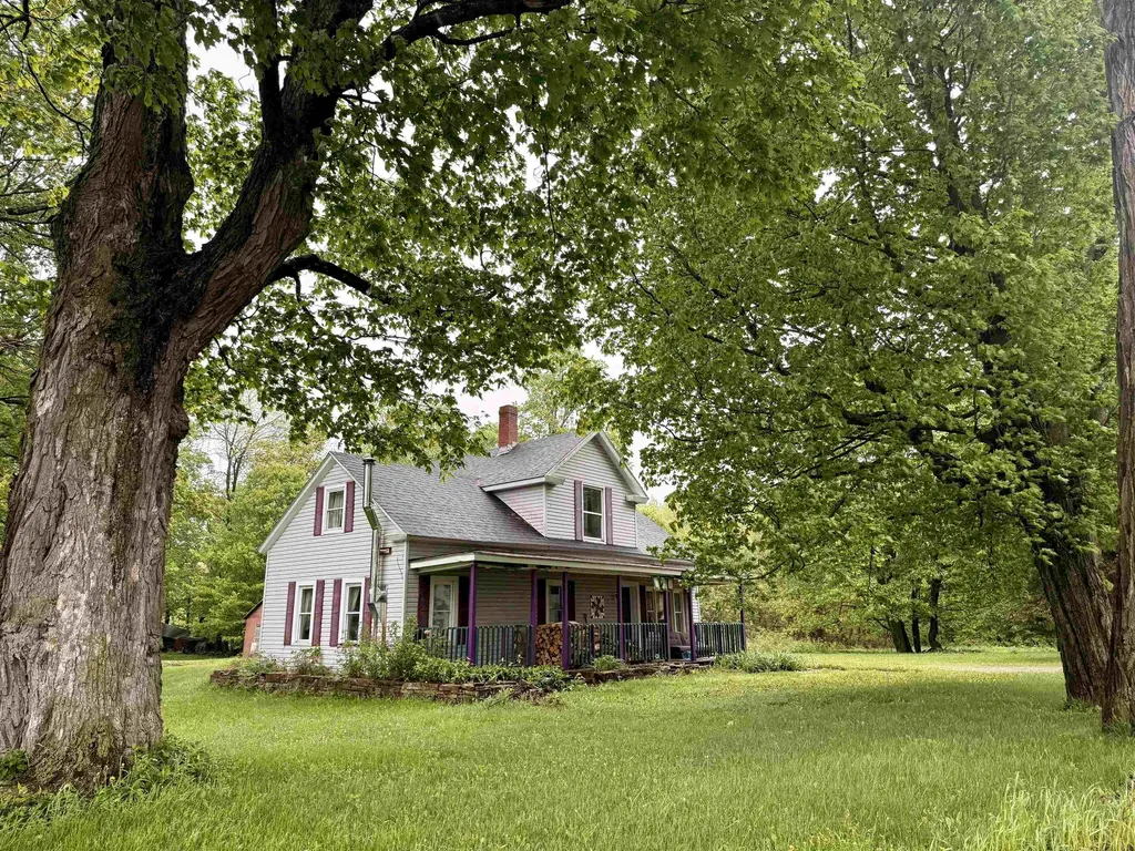 3 Mcallister Road Richford VT 05476