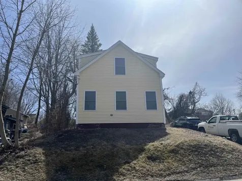 71 Lehner Street Wolfeboro NH 03894