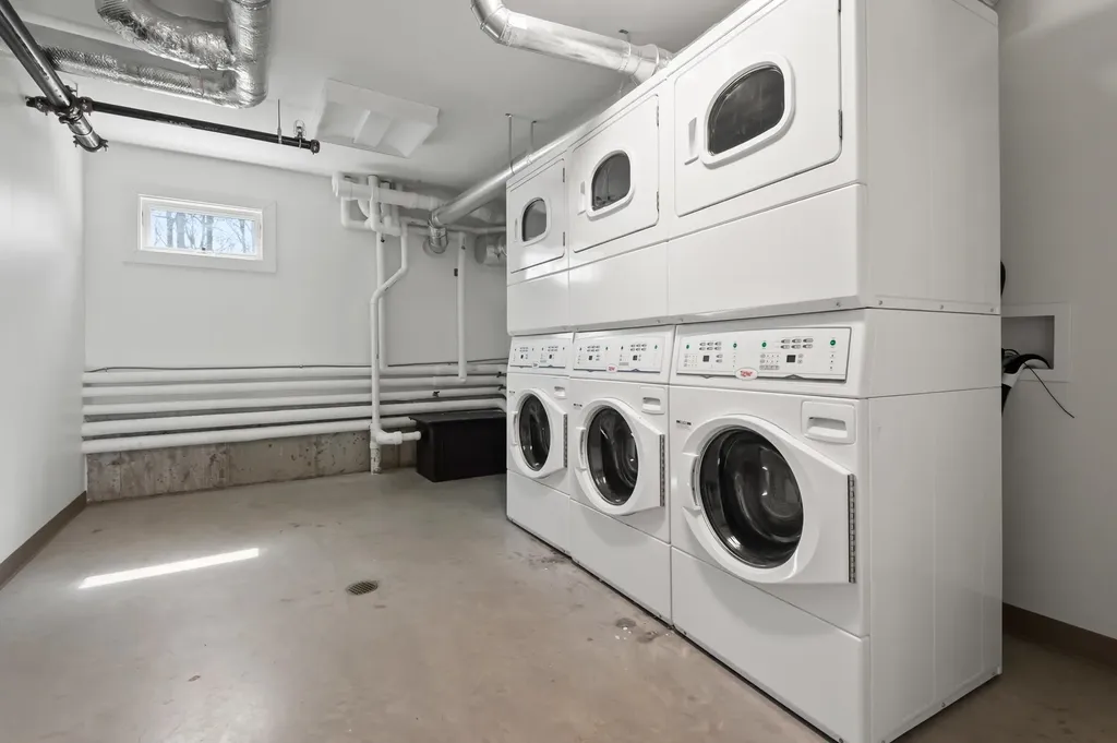 371 West Farm Road Bethlehem NH 03574