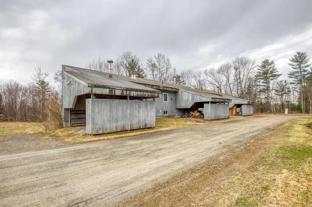 371 West Farm Road Bethlehem NH 03574