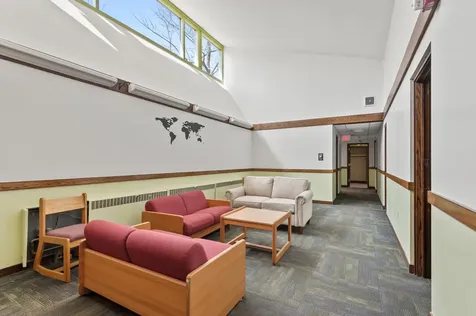 371 West Farm Road Bethlehem NH 03574