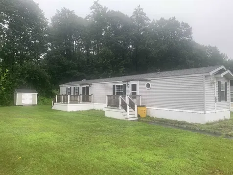 712 Sherwood Glen Road Somersworth NH 03878