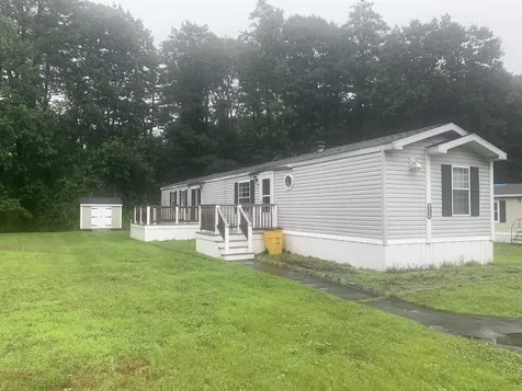 712 Sherwood Glen Road Somersworth NH 03878