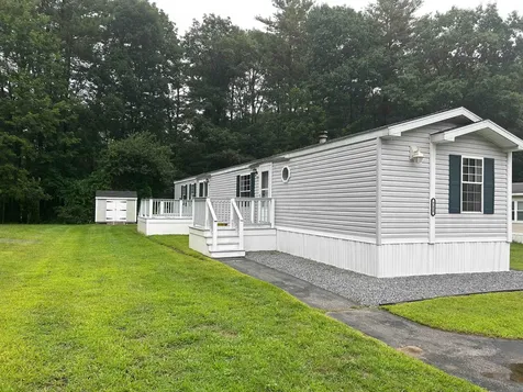 712 Sherwood Glen Road Somersworth NH 03878