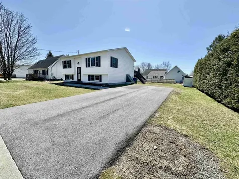 4 Guyette Circle St. Albans City VT 05478