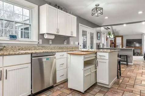 146 Ten Rod Road Rochester NH 03867