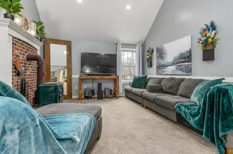 146 Ten Rod Road Rochester NH 03867