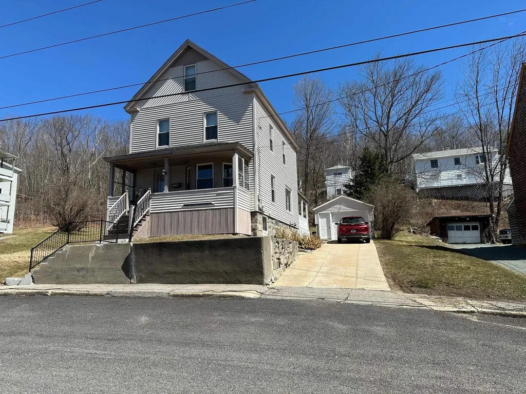 418 High Street Berlin NH 03570