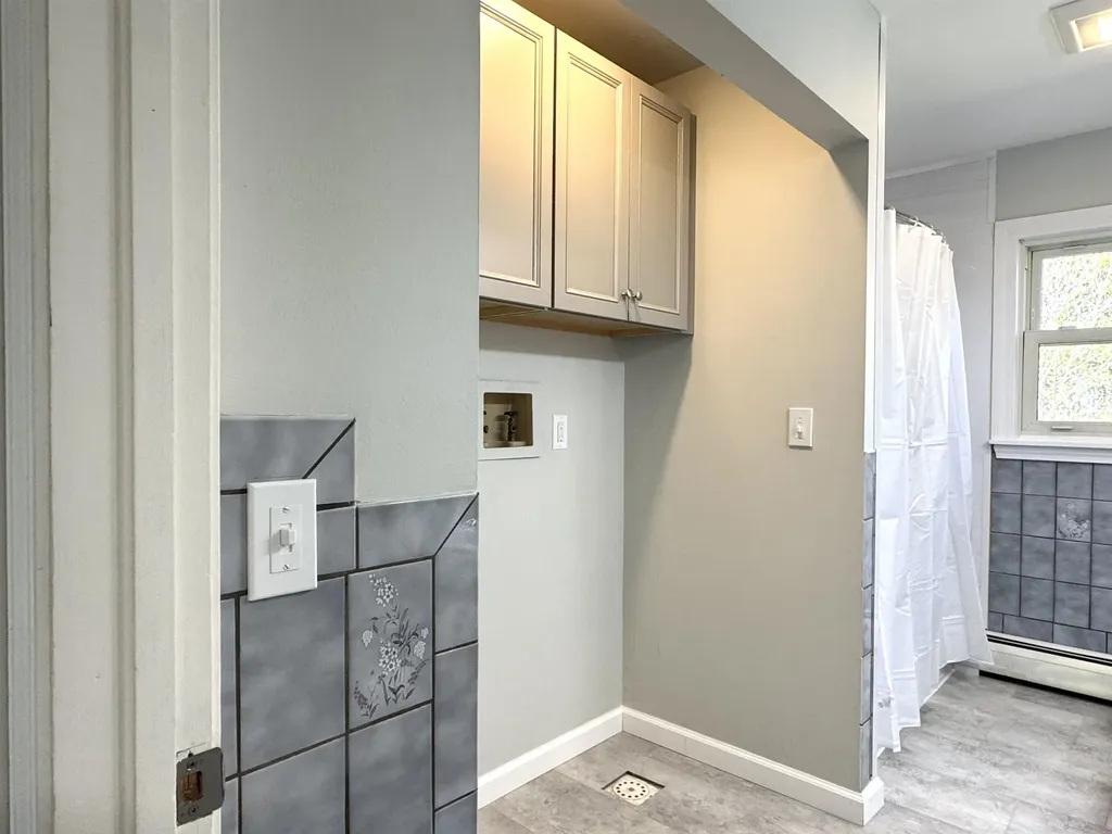 213 Scottsdale Road Newport City VT 05855