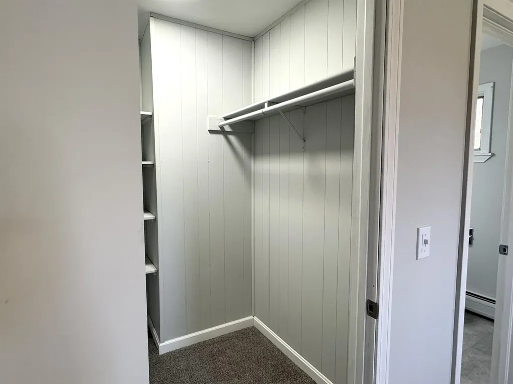 213 Scottsdale Road Newport City VT 05855