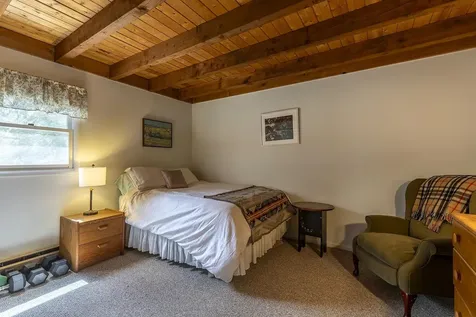 61 E Country Club Road Dover VT 05356-0527