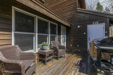 61 E Country Club Road Dover VT 05356-0527