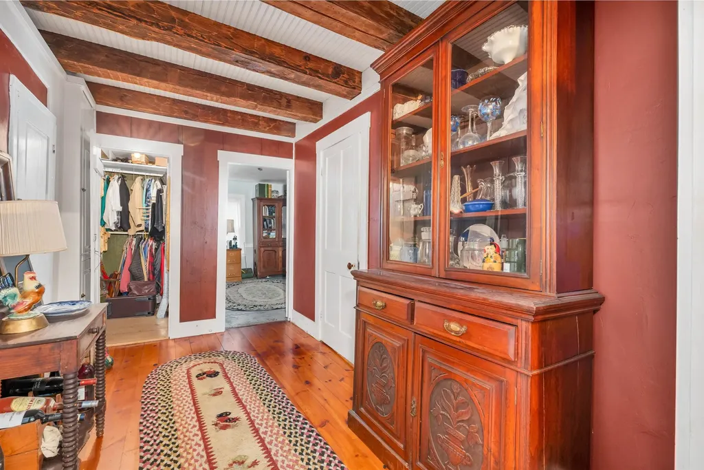 107 Governor Wentworth Highway Moultonborough NH 03254