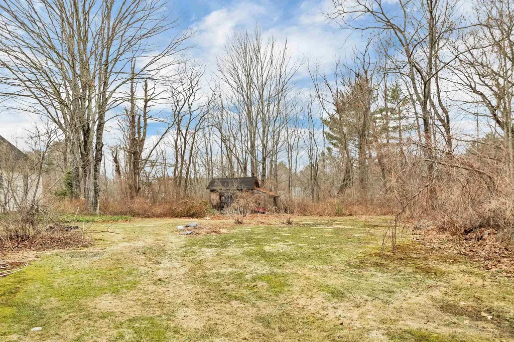 107 Governor Wentworth Highway Moultonborough NH 03254