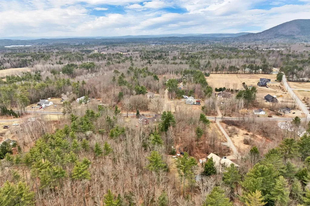 107 Governor Wentworth Highway Moultonborough NH 03254