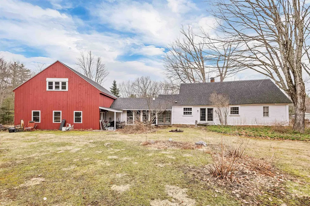 107 Governor Wentworth Highway Moultonborough NH 03254