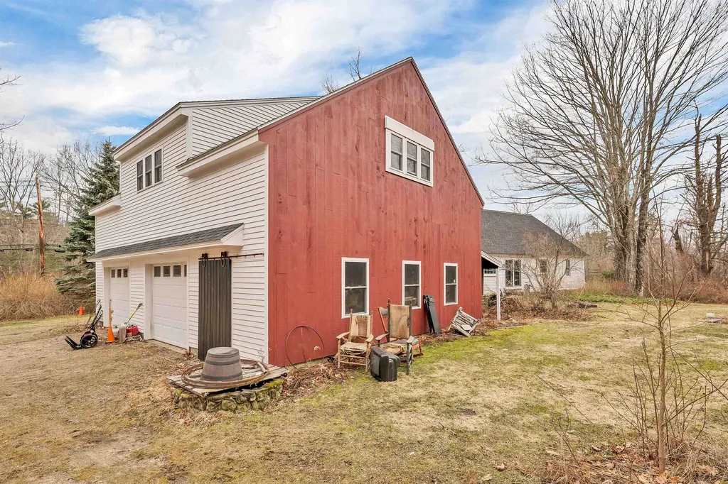 107 Governor Wentworth Highway Moultonborough NH 03254