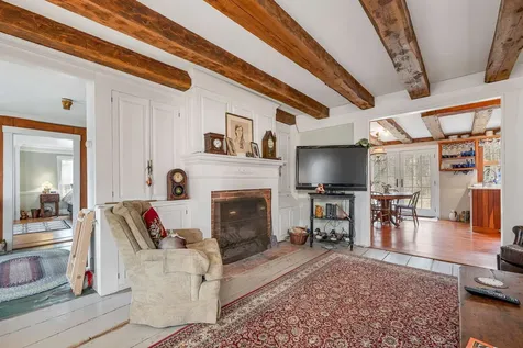 107 Governor Wentworth Highway Moultonborough NH 03254